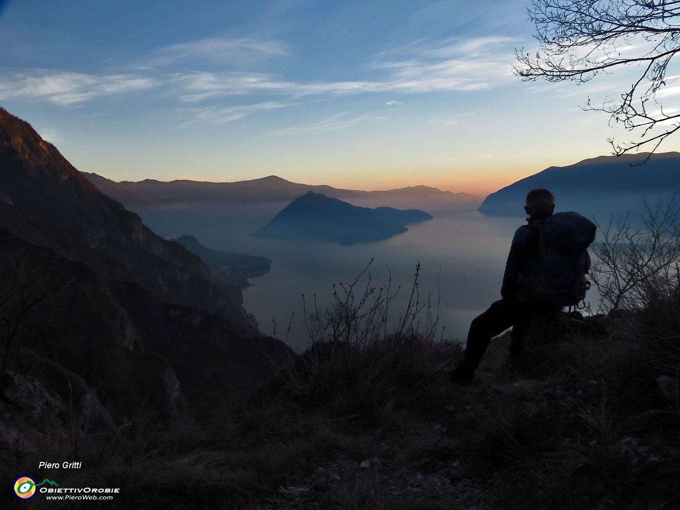 92 Tramonto sul lago.JPG -                                